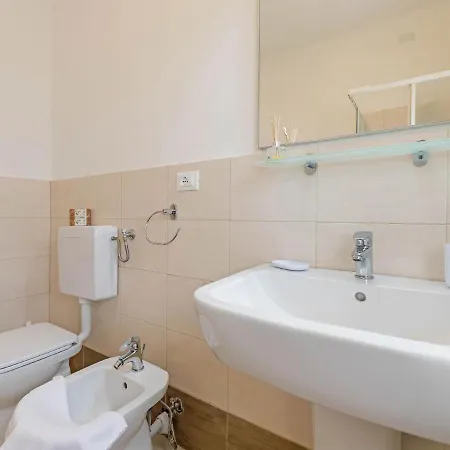 Cosy In Near Convent And Casino Apartman Arma di Taggia